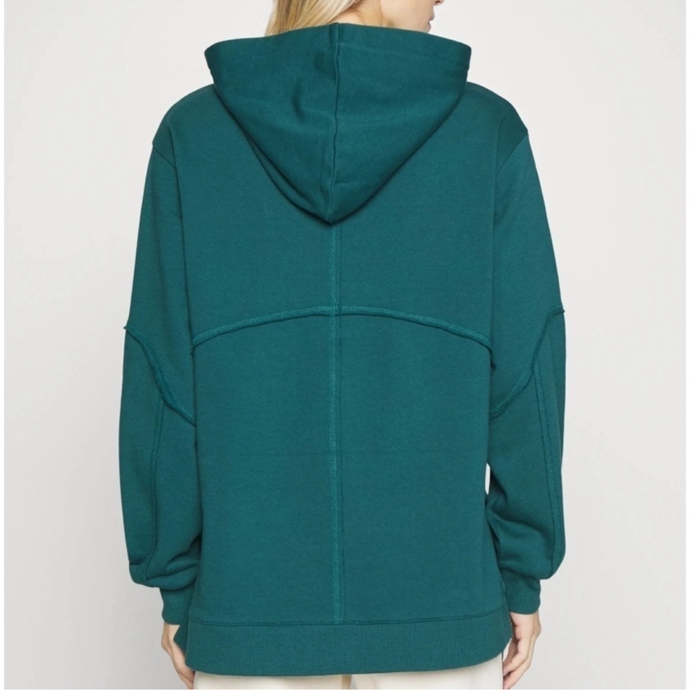 Sweaty Betty Revive Hoodie In Deep Emerald Green, Relaxed Fit, Ribbed Details, 8 - Picture 4 of 16